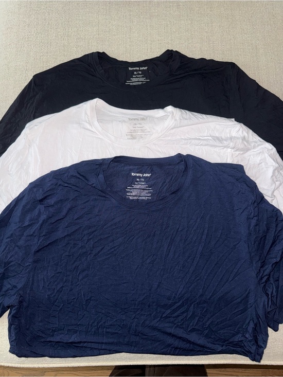 Tommy John Other - Tommy John Second Skin Tucked Crewneck Undershirts